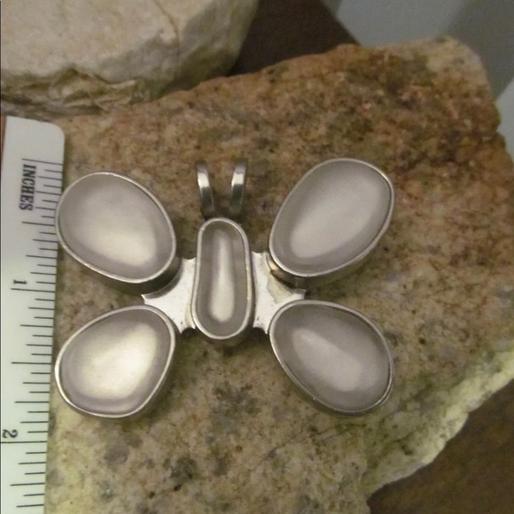 Rebecca Collins butterfly brooch clip pendant - Picture 2 of 15